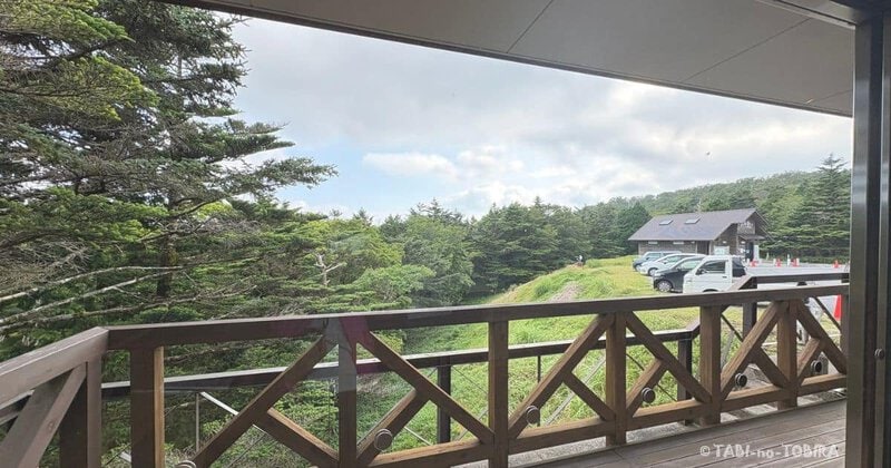 大台ケ原ビジターセンター内からの景色
