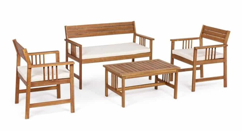 Set di mobili in legno di teak per esterni, include divano, due poltrone e tavolino.