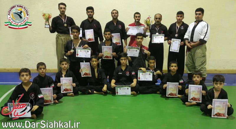 کسب مقام اول تیم هیئت کونگ‌فو و هنرهای رزمی سیاهکل در مسابقات استانی+تصاویر