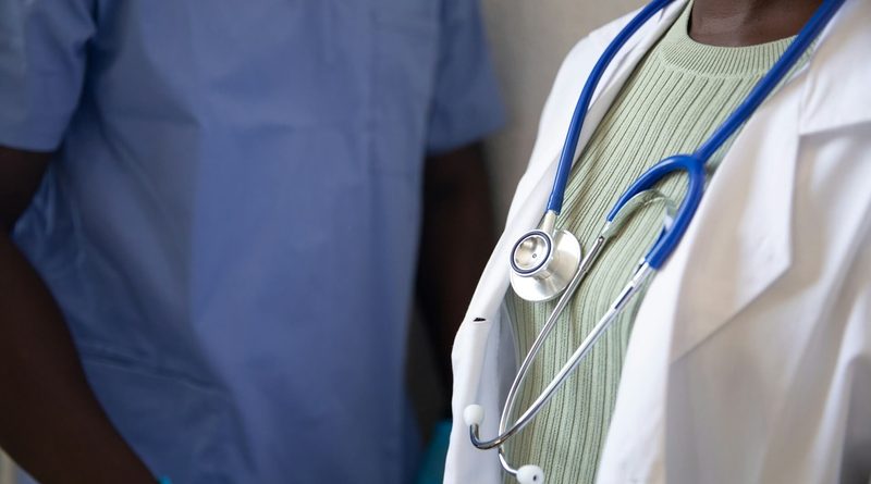 How To Switch To A Healthcare Career And Boost Your Earning Potential