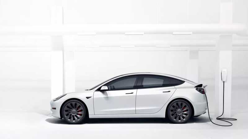 Tesla Model S против Tesla Model 3: в чем разница? 3 Tesla Model 3