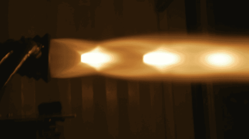 andromach raketenmotor hot-fire test mach diamonds
