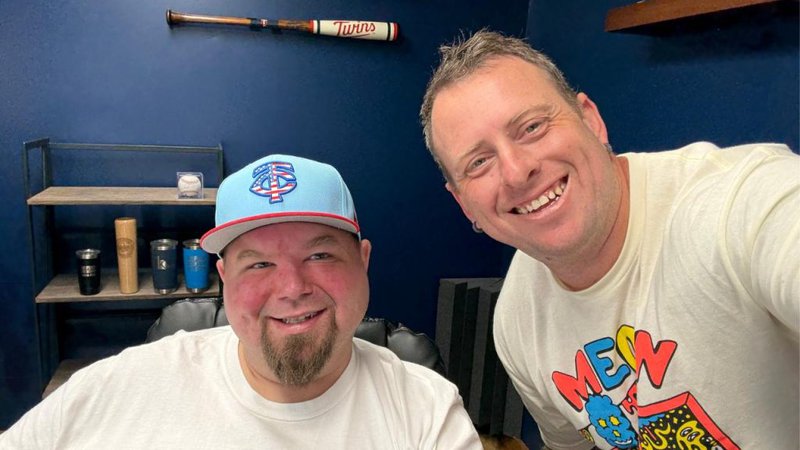 the low bar podcast hosts Ben Knegendorf and Jon Warren