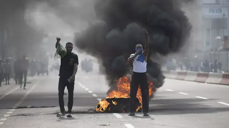 Protesters attack Uganda's and other embassies in DR Congo over M23 rebel advance 1920x1080_cmsv2_fcb6f9cb-e290-5e1d-9f58-1b2fda933766-9010326