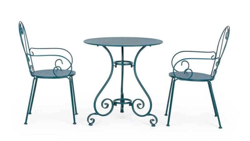 Sinonimo di eleganza e durabilità, set di tavolo e sedie in ferro battuto per esterni e giardini con design raffinato.