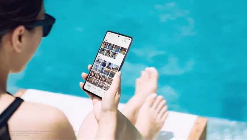 Разница между Samsung Galaxy A52 и Galaxy A72 5 На телефоне Galaxy A52 и A72 дисплей FHD+ Super AMOLED с частотой обновления экрана 90 Гц