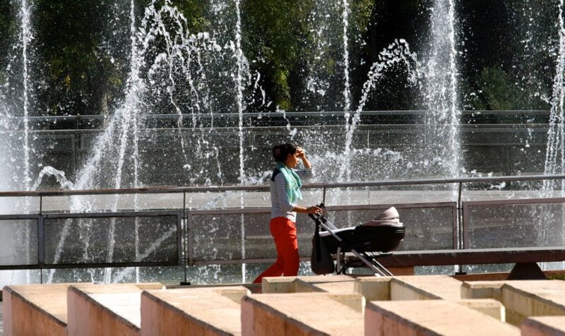 Cartel aviso amarillo por calor en Coslada este miércoles