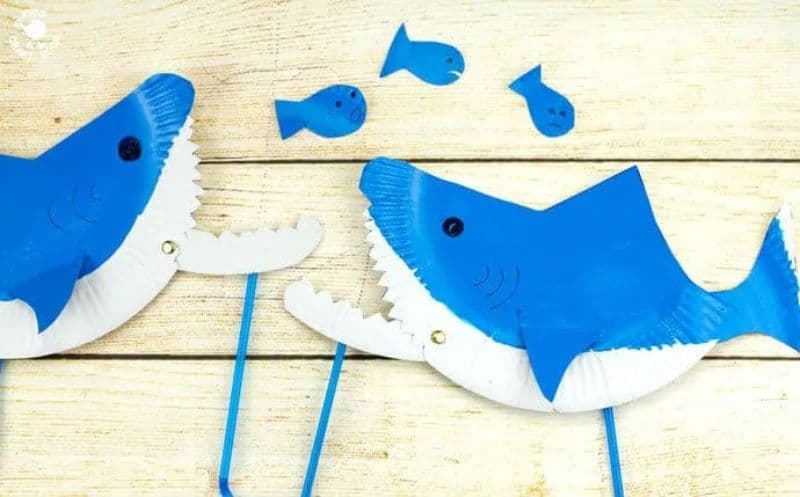 movable shark paper plate craft