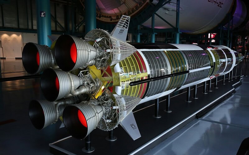 A cutaway model of a rocket engine.