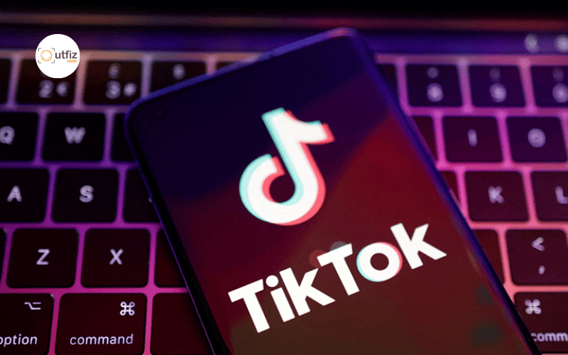 Tải ngay mẫu kế hoạch phát triển kênh TikTok từ Outfiz Agency. Hướng dẫn cách chọn Concept, phân tích đối thủ và công thức video triệu view giúp bứt phá doanh số cho thương hiệu của bạn.