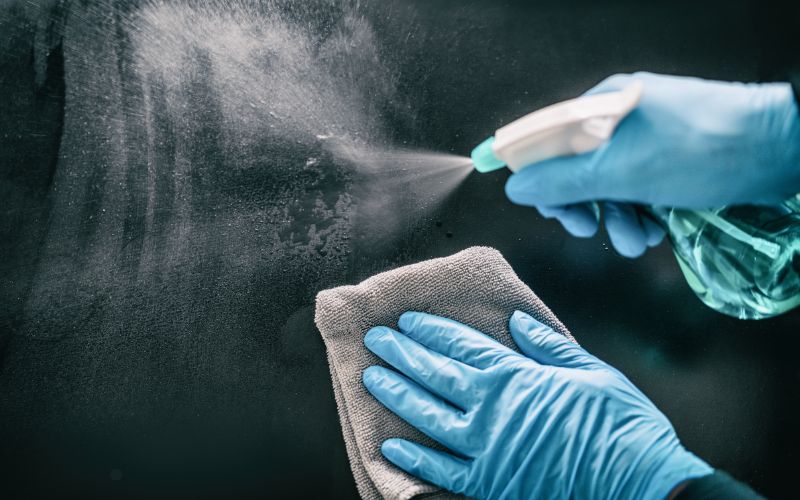 bleach for surface clean