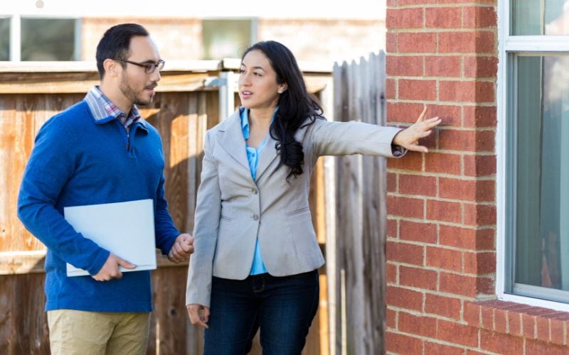 mold inspectors to real estate