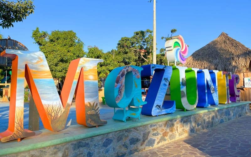 mazunte pueblo magico sign