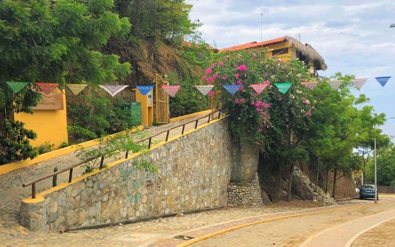 entrance ramp to Casa La Ola Hotel in San Agustinillo Mexico