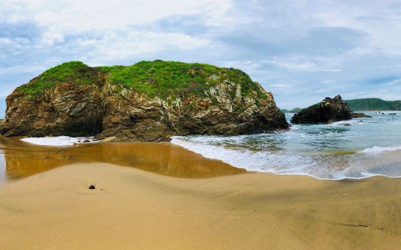 beach in San Agustinillo oaxaca mexico