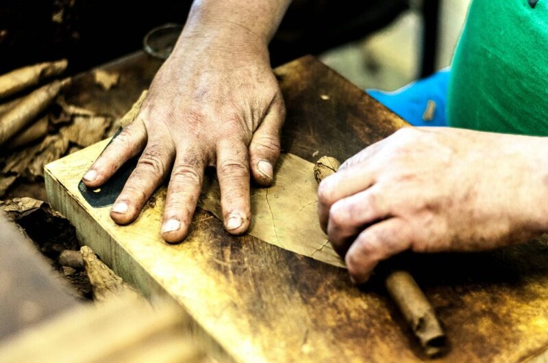 hand rolled cigars