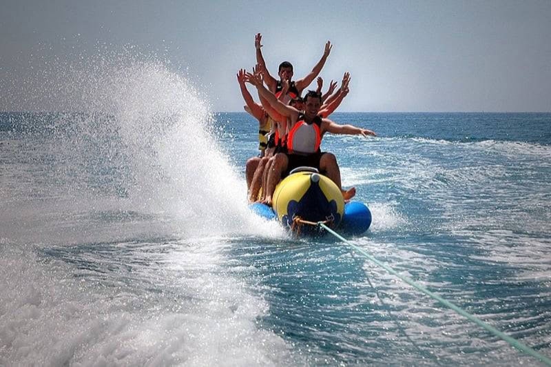 El Gouna Boat Trip – Dolphins, Snorkeling & Lunch