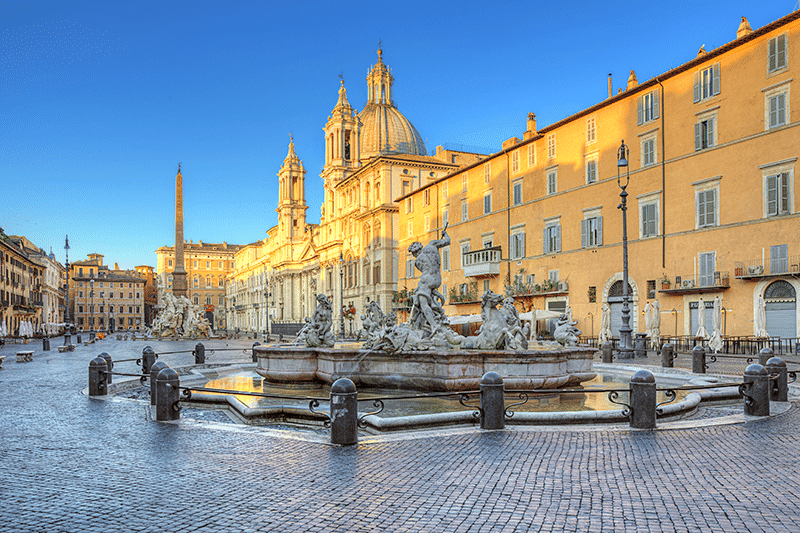 Piazza Navona at dusk