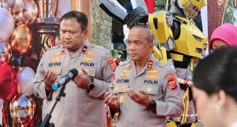 Menghadirkan Bazar UMKM & Pasar Rakyat sebagai wujud nyata kedekatan Polri dengan masyarakat.