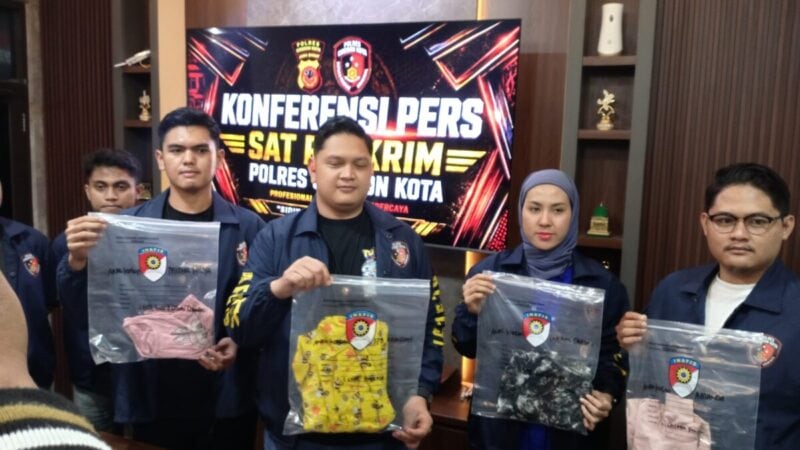 Kabid Humas Polda Jawa Barat Kombes Pol. Hendra Rochmawan mengatakan, penyidik masih mendalami perkara tersebut dan membuka kemungkinan adanya korban lain.