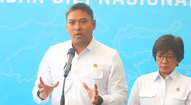 BGN tidak pernah memberikan kewenangan kepada siapa pun untuk membantu membuka kembali dapur SPPG yang terkena suspend, terlebih dengan meminta imbalan uang.