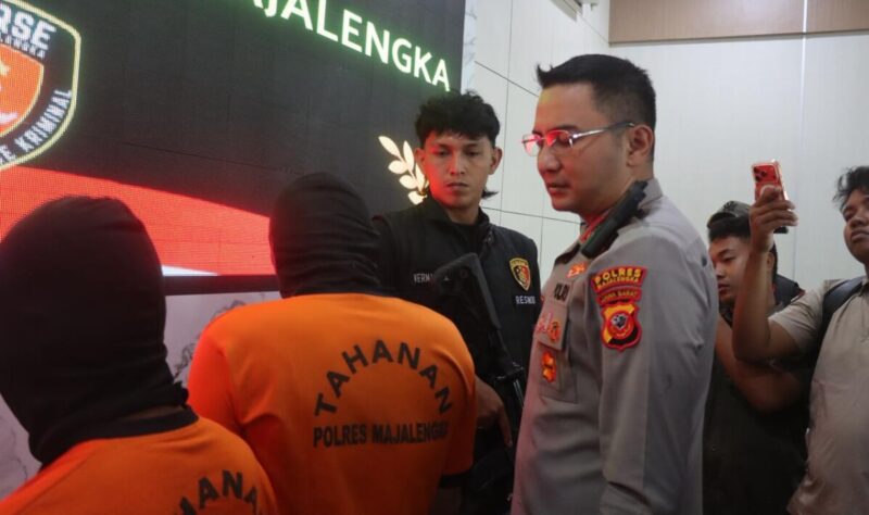 Tim Satreskrim Polres Majalengka kemudian menangkap tiga tersangka, yakni MS (45), warga Cirebon, PAI (49), warga Bekasi, dan AGY (37), warga Cirebon.