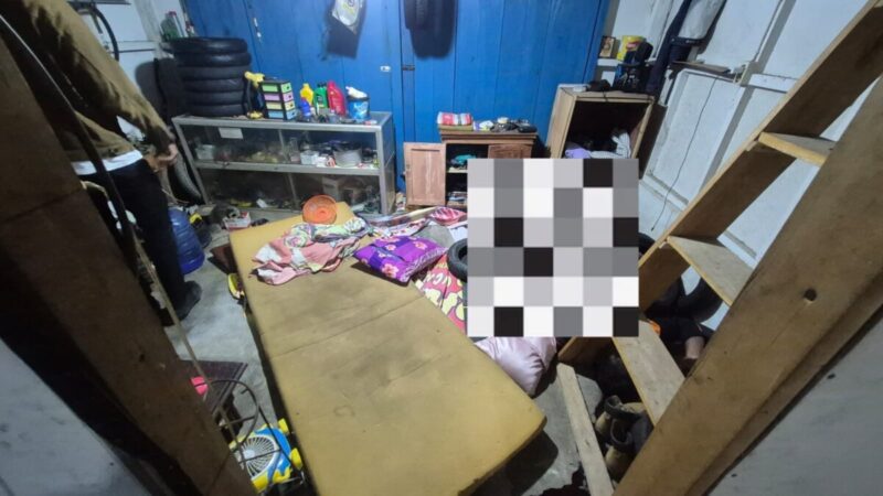 Berdasarkan hasil pemeriksaan medis, tidak ditemukan tanda-tanda kekerasan pada tubuh korban. Dokter menyatakan korban meninggal dunia akibat cardiac arrest atau henti jantung.
