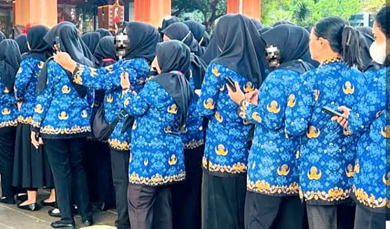 Para ASN PPPK masih berharap dapat beralih status menjadi PNS mulai awal 2027.