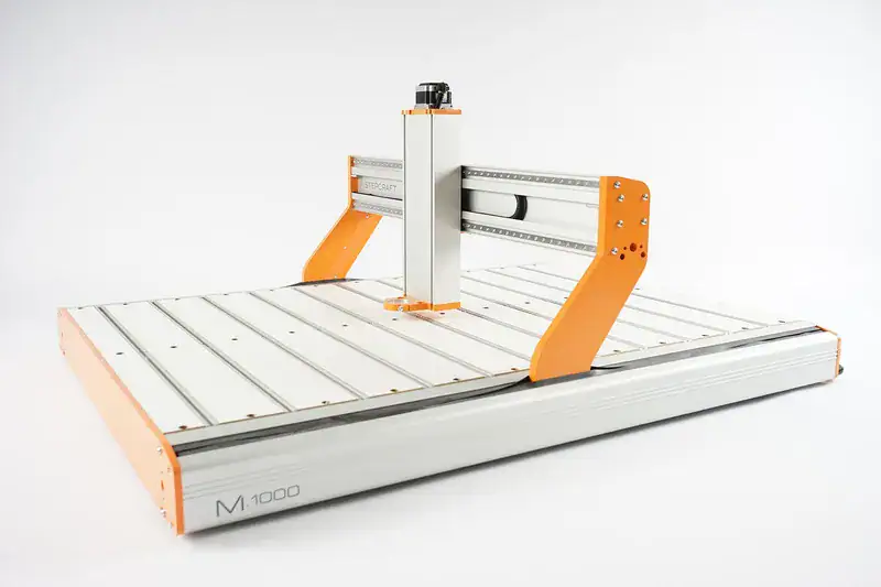 Stepcraft M-Series CNC Fräse Bausatz für präzise Holzbearbeitung in der Werkstatt