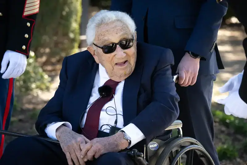 4e4e74101b4e60844599b687c5c3e23425-henry-kissinger.rhorizontal.w1100