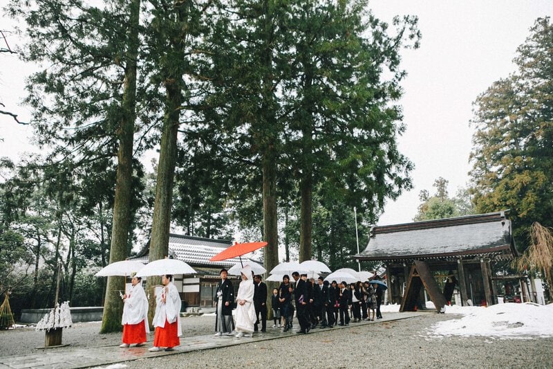 富山・雄山神社で結婚式当日の撮影