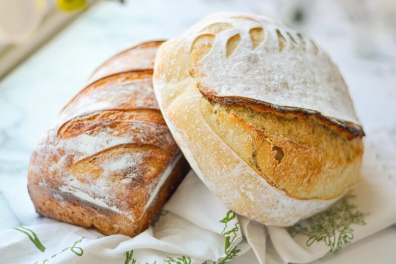 Easy Sourdough Bread (Lazy)