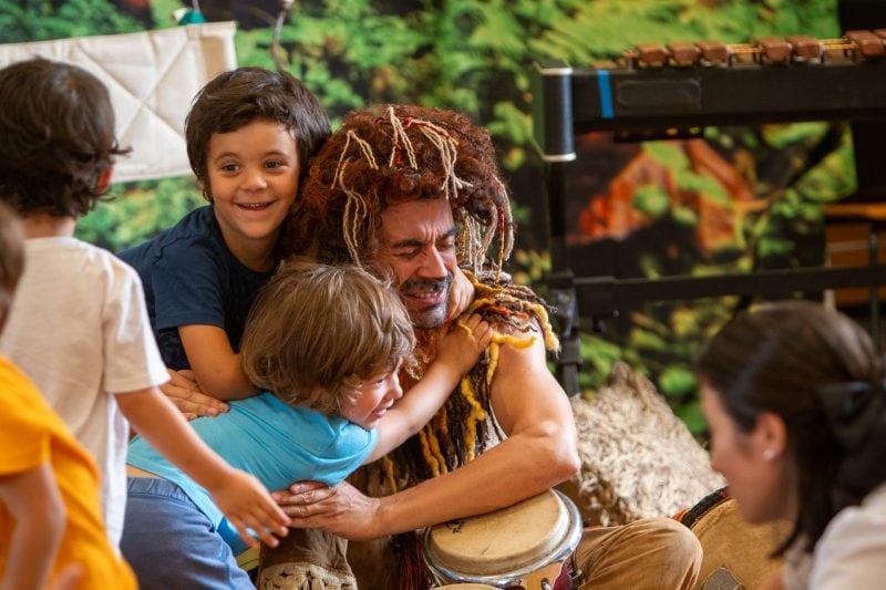 JMF08743_Easy-Resize.com