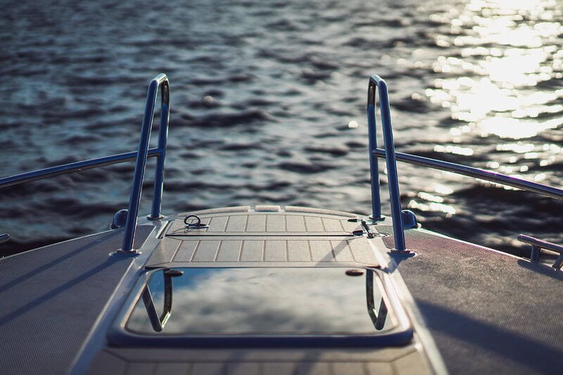 yacht