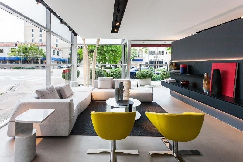 Discover-The-Best-Luxury-Showrooms-In-Chicago_7 Discover-The-Best-Luxury-Showrooms-In-Chicago_7 luxury showrooms in chicago Discover The Best Luxury Showrooms In Chicago! Discover The Best Luxury Showrooms In Chicago 7