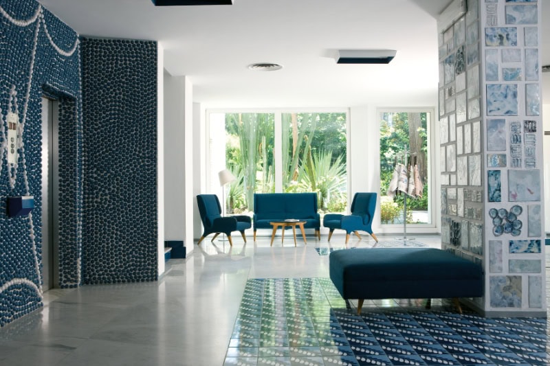Luxury-Hotels-That-Have-Raised-The-Bar-With-Striking-Interior-Designs_13 Luxury-Hotels-That-Have-Raised-The-Bar-With-Striking-Interior-Designs_13 Luxury Hotels That Have Raised The Bar With Striking Interior Designs_13 luxury hotels Luxury Hotels That Have Raised The Bar With Striking Interior Designs Luxury Hotels That Have Raised The Bar With Striking Interior Designs 13