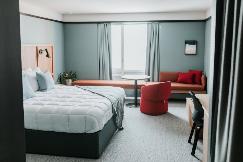 patricia urquiola Meet The New Luxury Hotel In Michigan Designed By Patricia Urquiola haworth hotel guest room