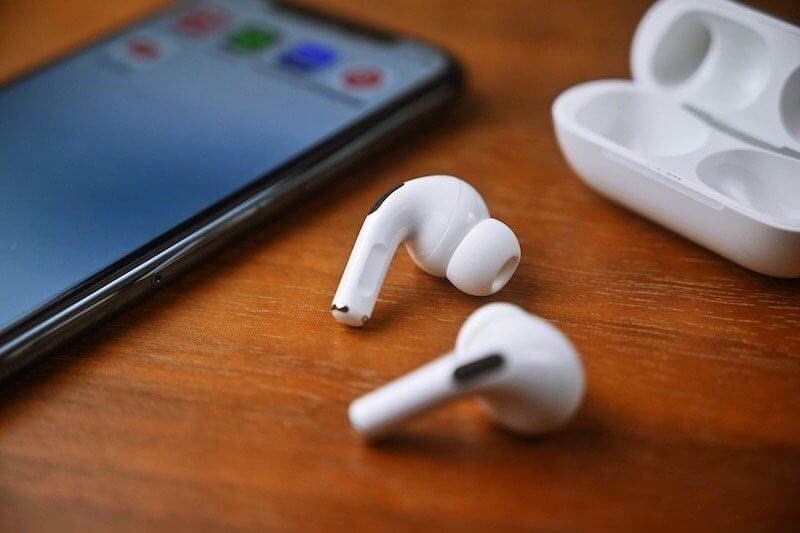 Re-link-your-AirPods-to-iPhone-or-Other-Supported-Apple-Devices