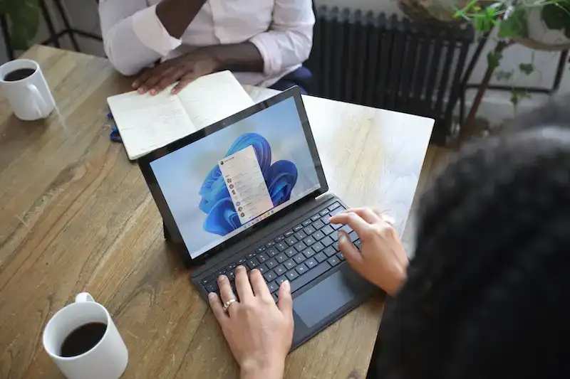 How-to-Stop-Microsoft-Teams-from-Showing-Away-when-Going-Idle-to-Keep-your-Status-Green