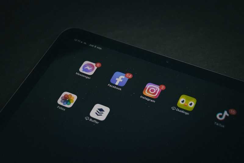 User-Responses-and-Concerns-to-Instagram-DM-Notifications-Replacing-Usernames-with-Random-Numbers-Issue