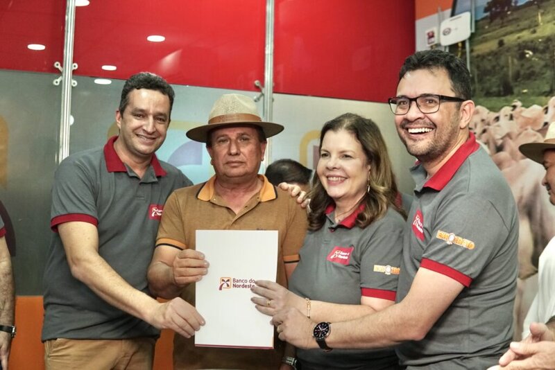 Banco do Nordeste assina R$ 52 milhões em contratos na Expocrato 2024 6 1152076d49d3e9337afcf681b74cda3f