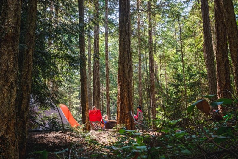 Family camping in Rathtrevor Beach Provincial Park, Parksville