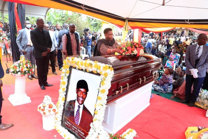 Tamale Mirundi Buried But Not While 'Standing' , 40 Of Some Of His Children Seek Audience With President Museveni tama2