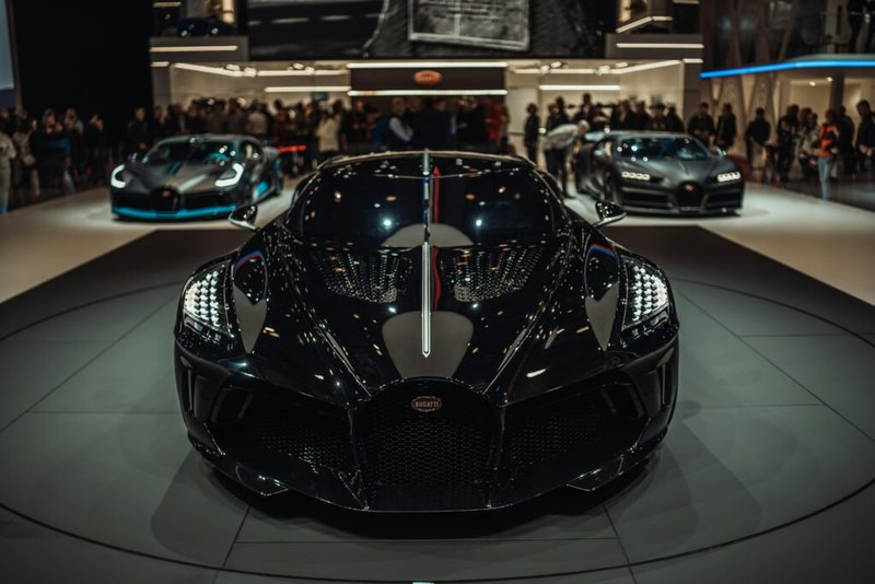 Black Bugatti la voiture noire