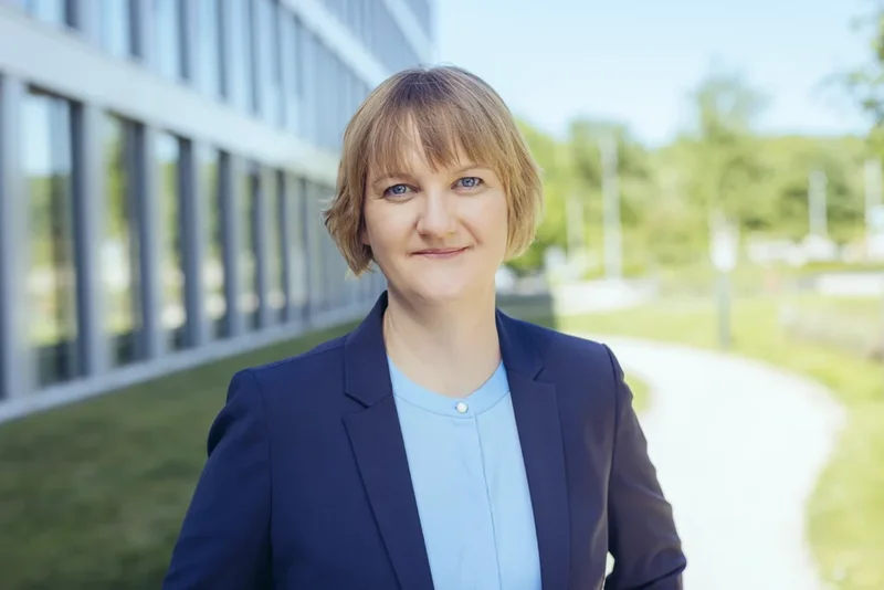 Portraiaufnahme von Anne-Marei List, Geschäftsführerin von Neuhaus Consulting
