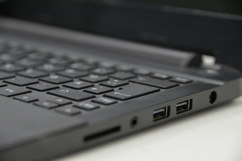Restrict-Access-to-Removable-Storage-Devices-USB-Ports-in-Windows-10