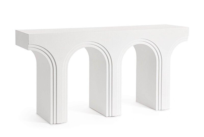 Arredo di design minimalista in bianco, ideale per ambienti eleganti e di tendenza.