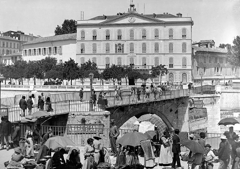 Les dommages du Pont-Vieux à Nice