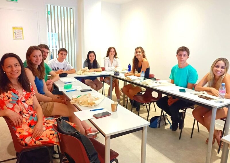 Internationale Sprachschüler in einem Französischkurs an der Sprachschule Accent Français in Montpellier.