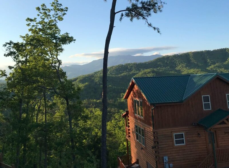 kid friendly cabins in gatlinburg tn: blog cover